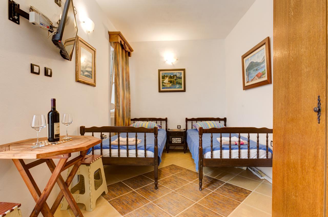 Sea Oasis Apartments - Milosevic Kotor Eksteriør billede