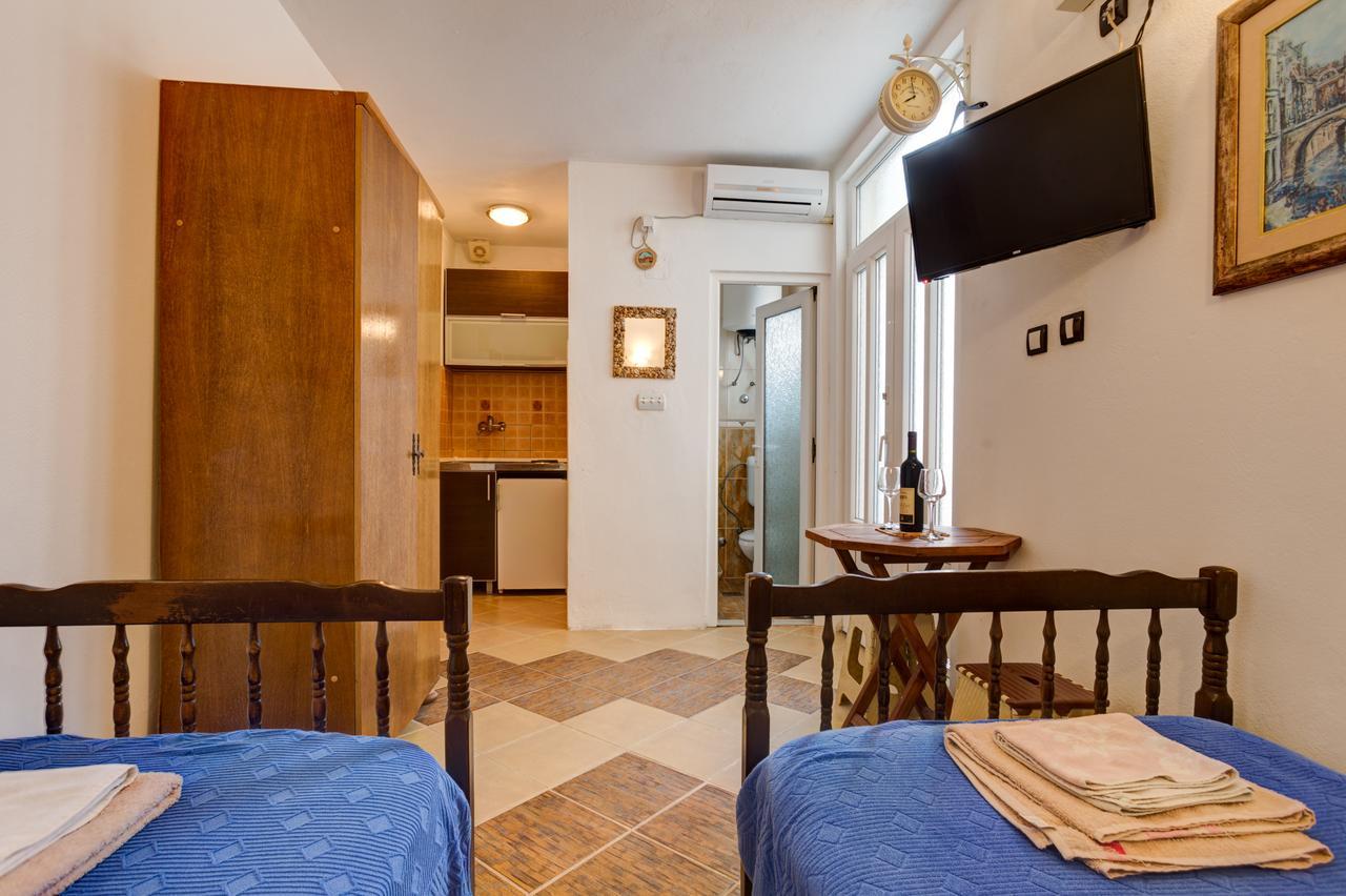Sea Oasis Apartments - Milosevic Kotor Eksteriør billede