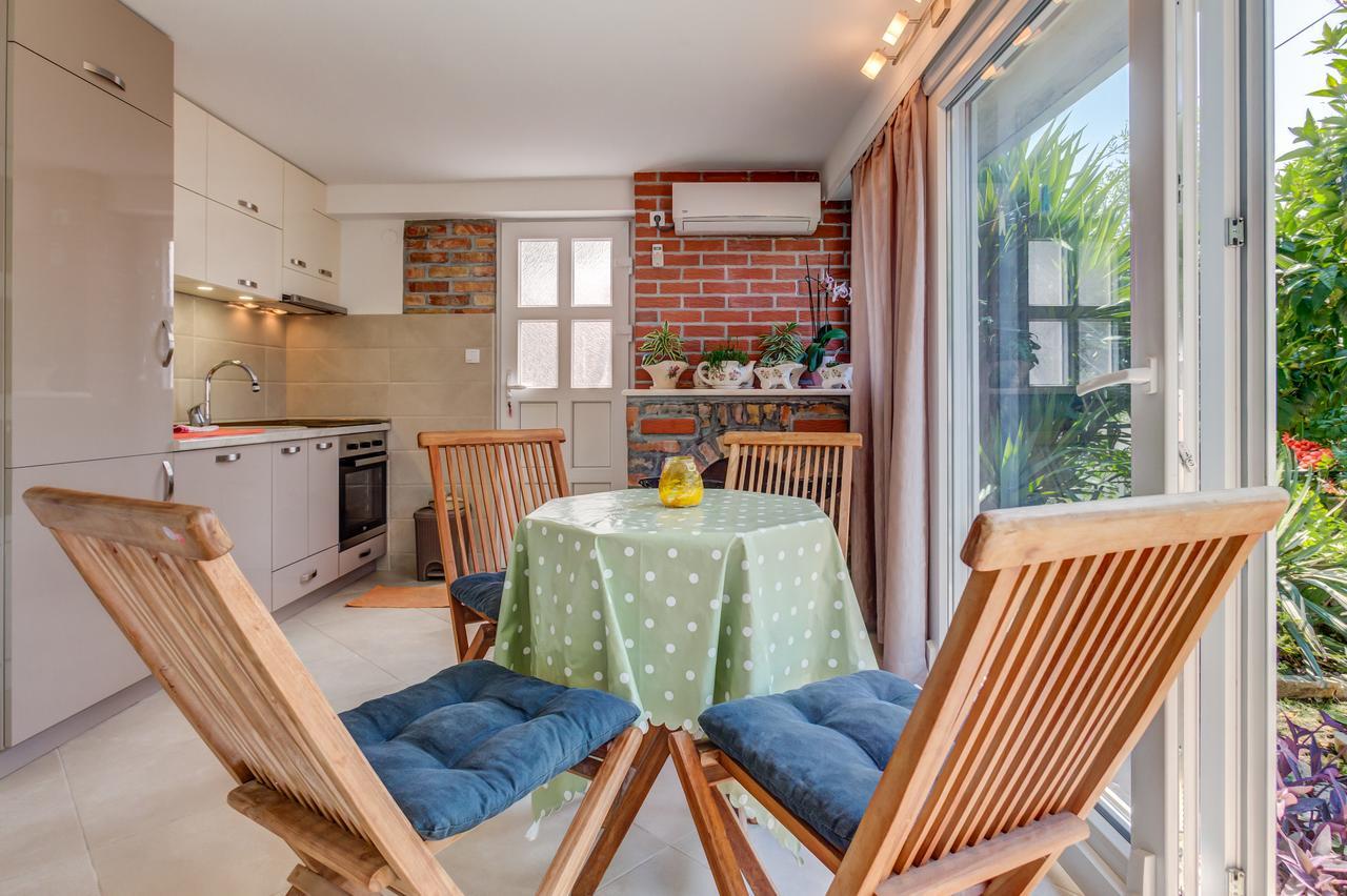 Sea Oasis Apartments - Milosevic Kotor Eksteriør billede